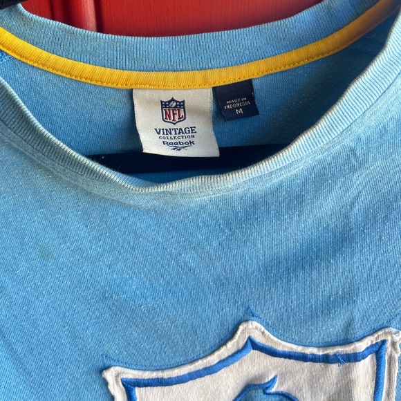 Vintage Reebok Gridiron Classic LA/SD Chargers Long-Sleeved Tee - Picture 6 of 6